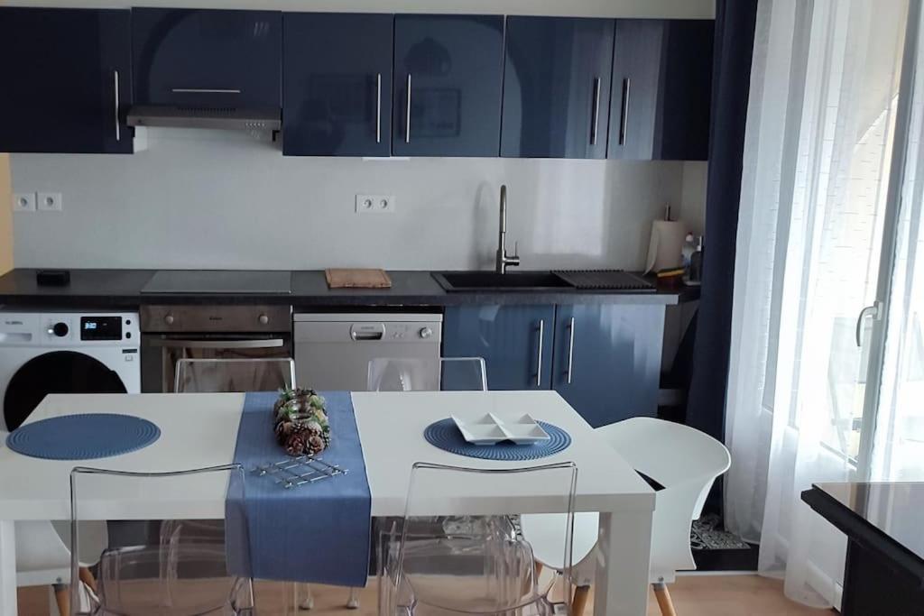 Quartier Des Emailleurs-T4 Avec Balcon Et Garage Apartment ลิมอจส์ ภายนอก รูปภาพ