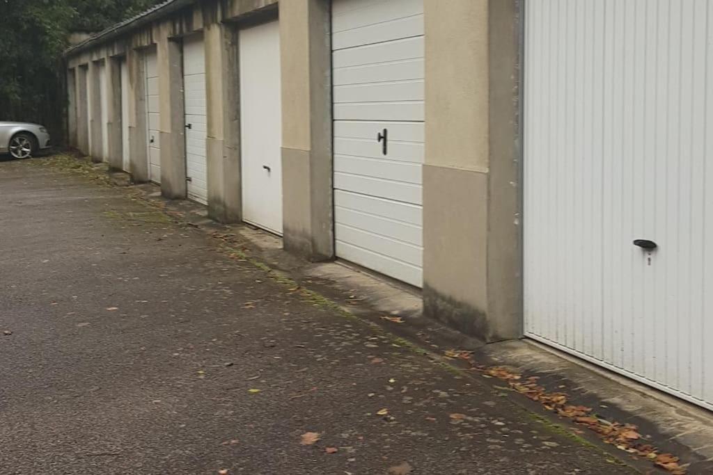 Quartier Des Emailleurs-T4 Avec Balcon Et Garage Apartment ลิมอจส์ ภายนอก รูปภาพ