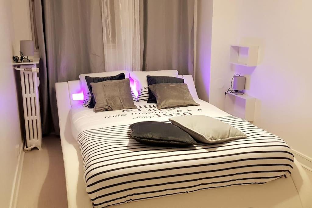 Quartier Des Emailleurs-T4 Avec Balcon Et Garage Apartment ลิมอจส์ ภายนอก รูปภาพ